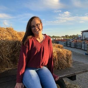 Meet your Posher, Caroline